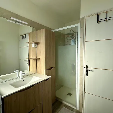 - Port Apartment Frejus